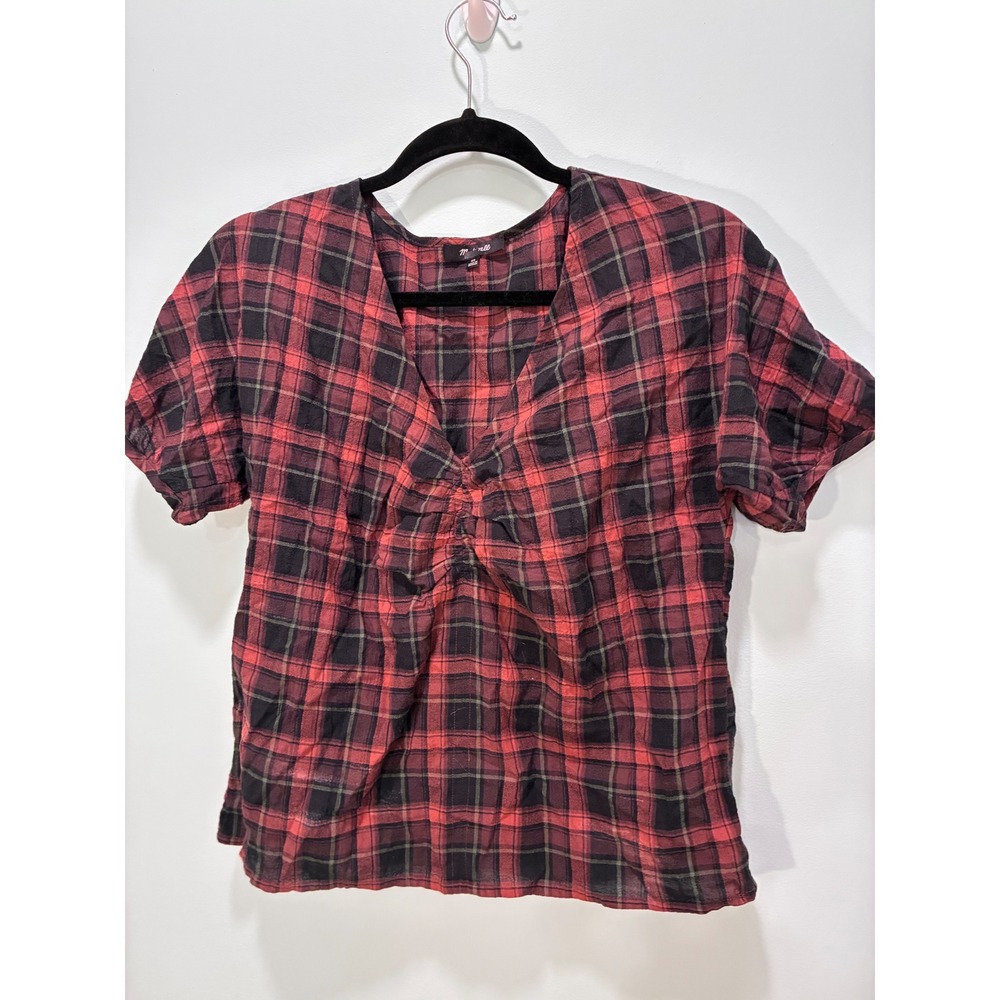 Madewell Gathered V-Neck Short Sleeve Top in Plaid